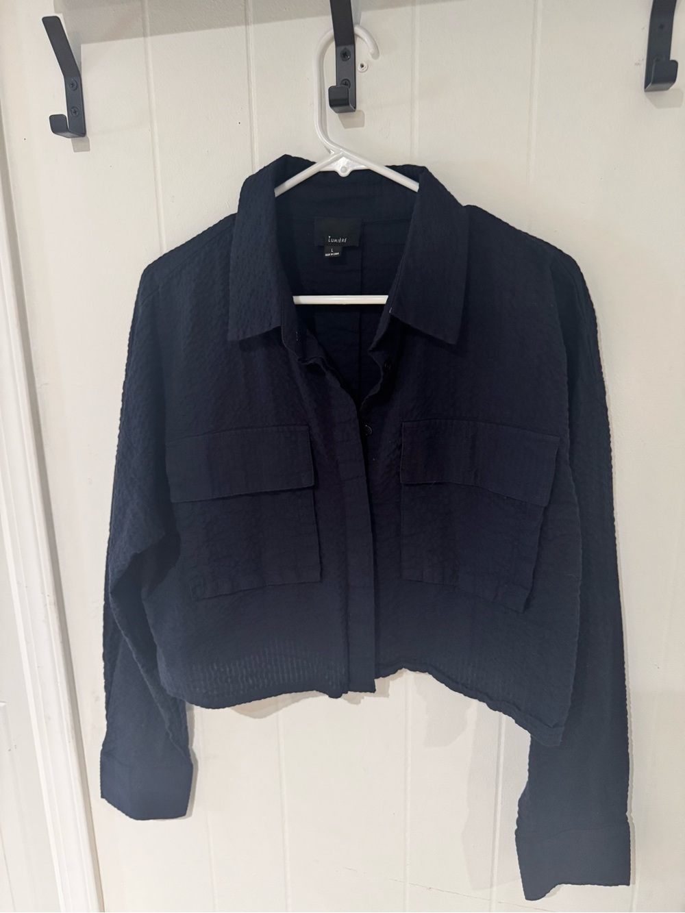 LUMIERE Cropped Navy Utility Too with pockets and collar - L